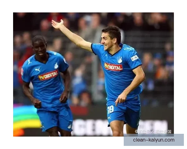 奥格斯堡防守体系持续提升，近期表现稳健值得关注